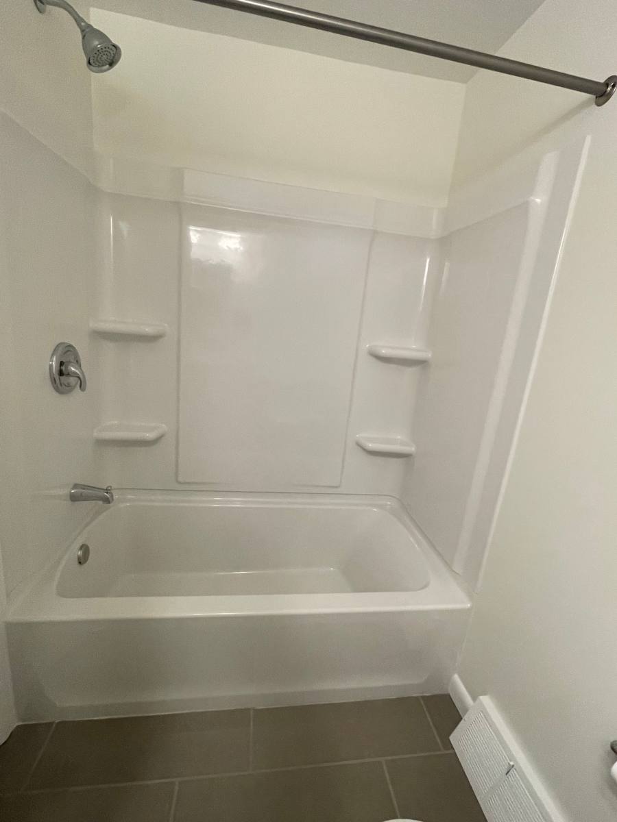 Apartment for rent at 11 S Manor Rd #A, Broomall, PA 19008