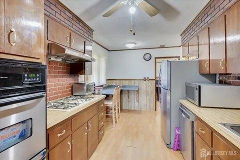 House for rent at 9 Haines Ave, Piscataway, NJ 08854
