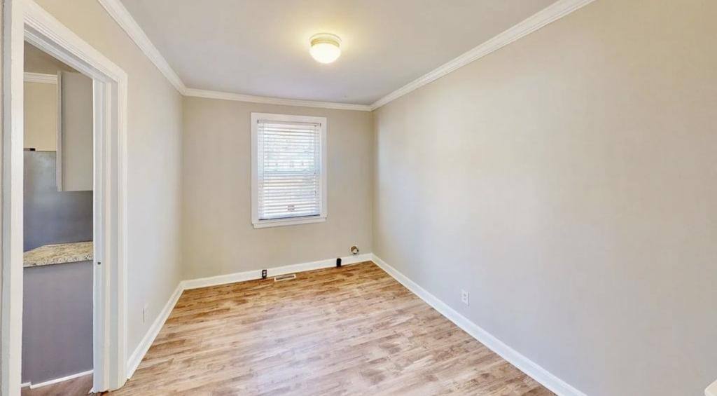 House for rent at 2320 Vanderbilt Rd, Charlotte, NC 28206