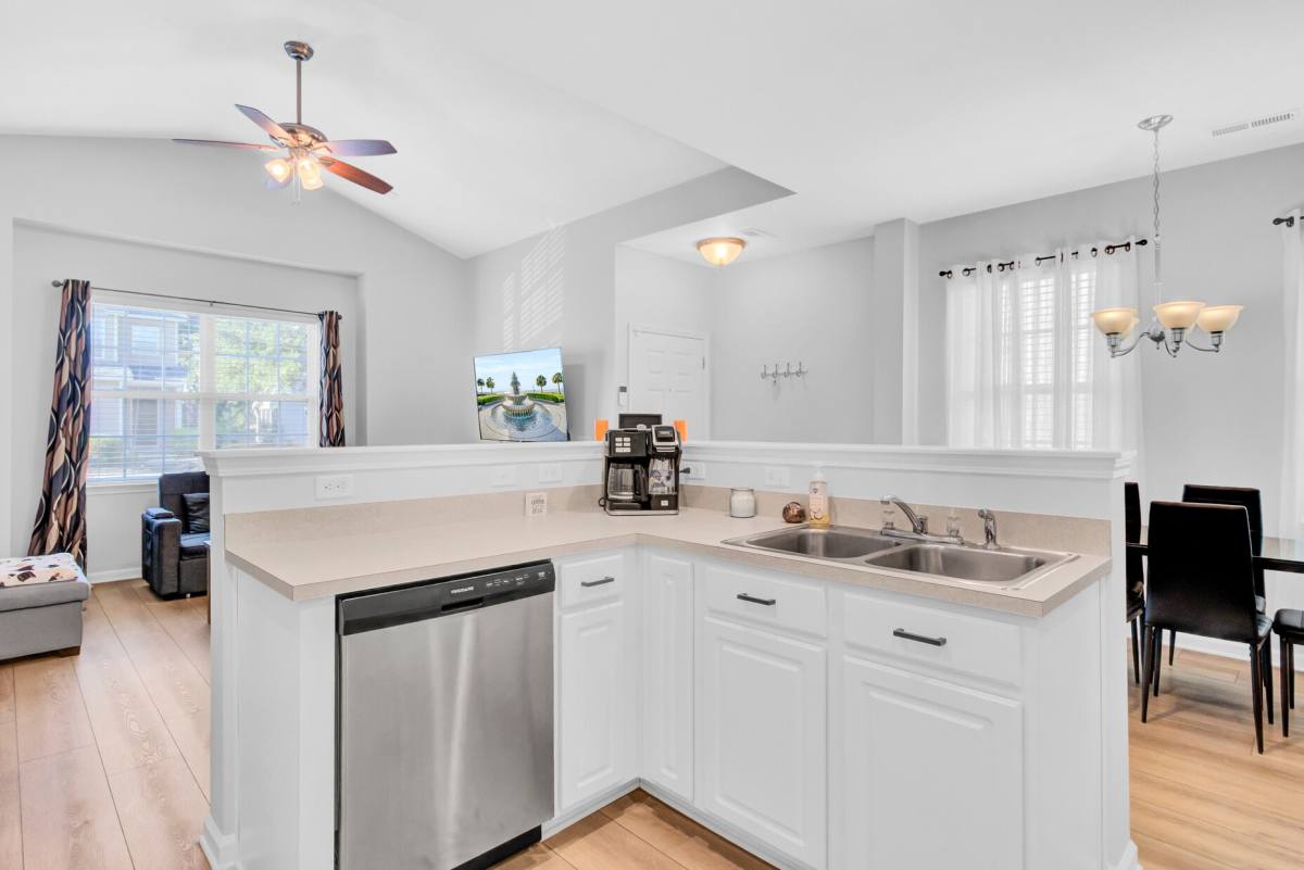 Townhouse for rent at 132 Woodward Rd, Goose Creek, SC 29445