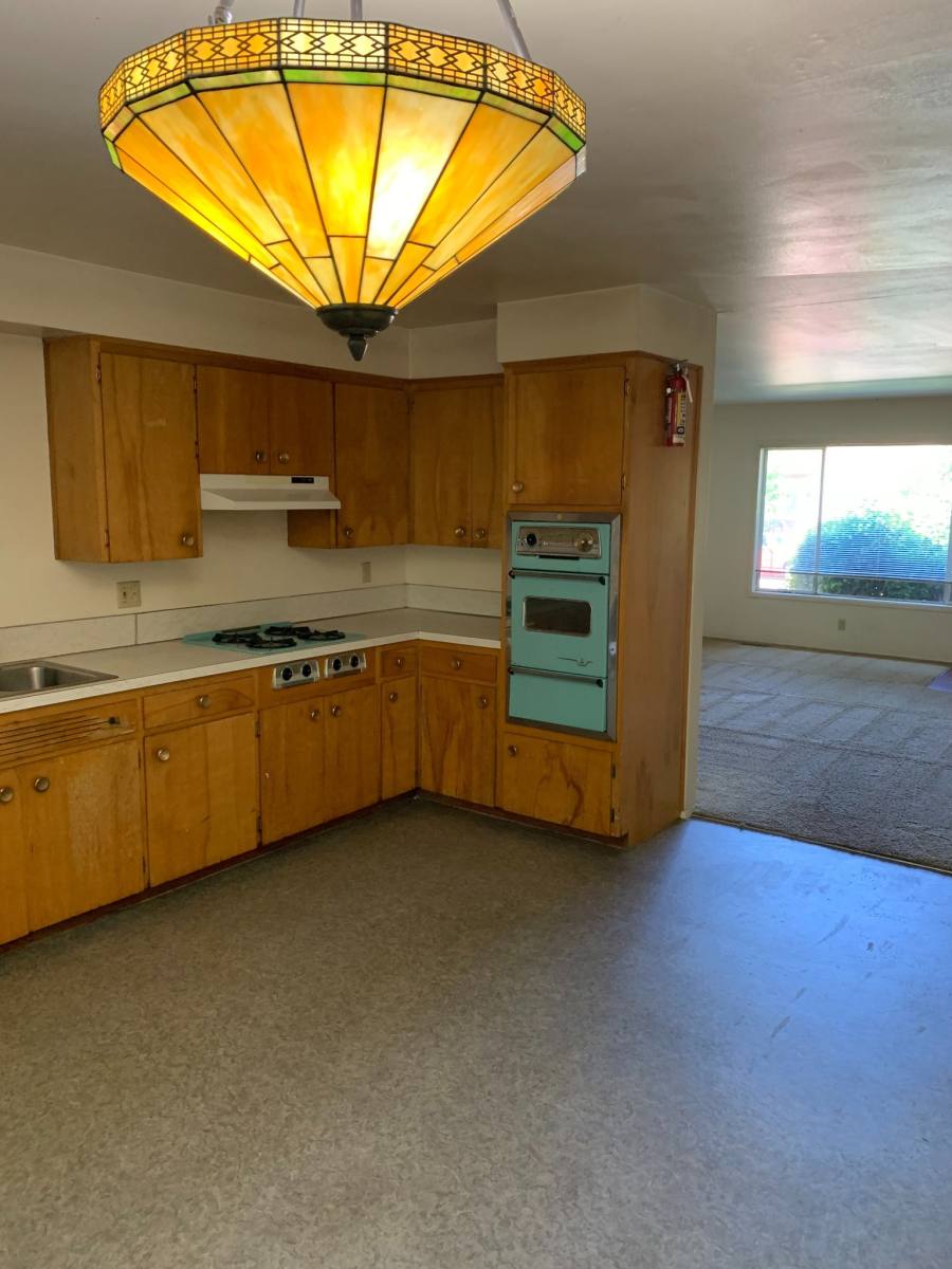 Apartment for rent at 420-422 NW 8th St #4, Corvallis, OR 97330
