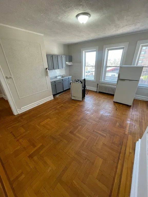Apartment for rent at 576-407 Mount Prospect Ave #405, Newark, NJ 07104