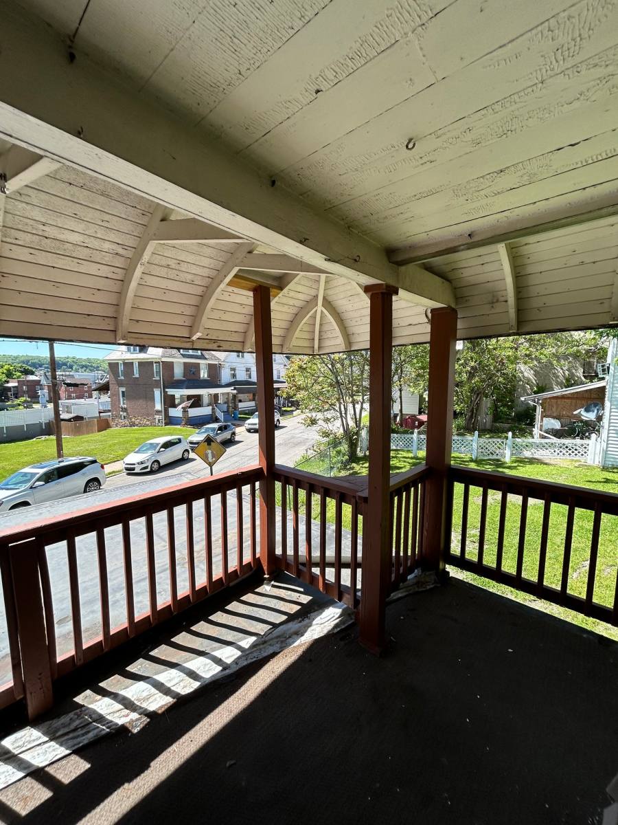 House for rent at 414 S Washington St, Butler, PA 16001