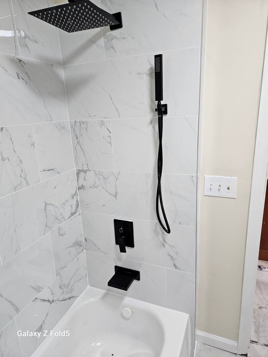 Apartment for rent at 144 Huntington Terrace #2L, Newark, NJ 07112