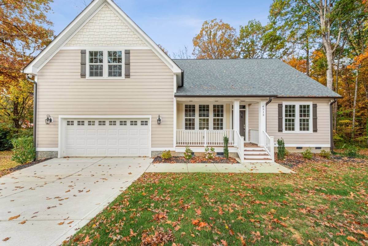 House for rent at 6513 Rockwell Blvd, Charlotte, NC 28269