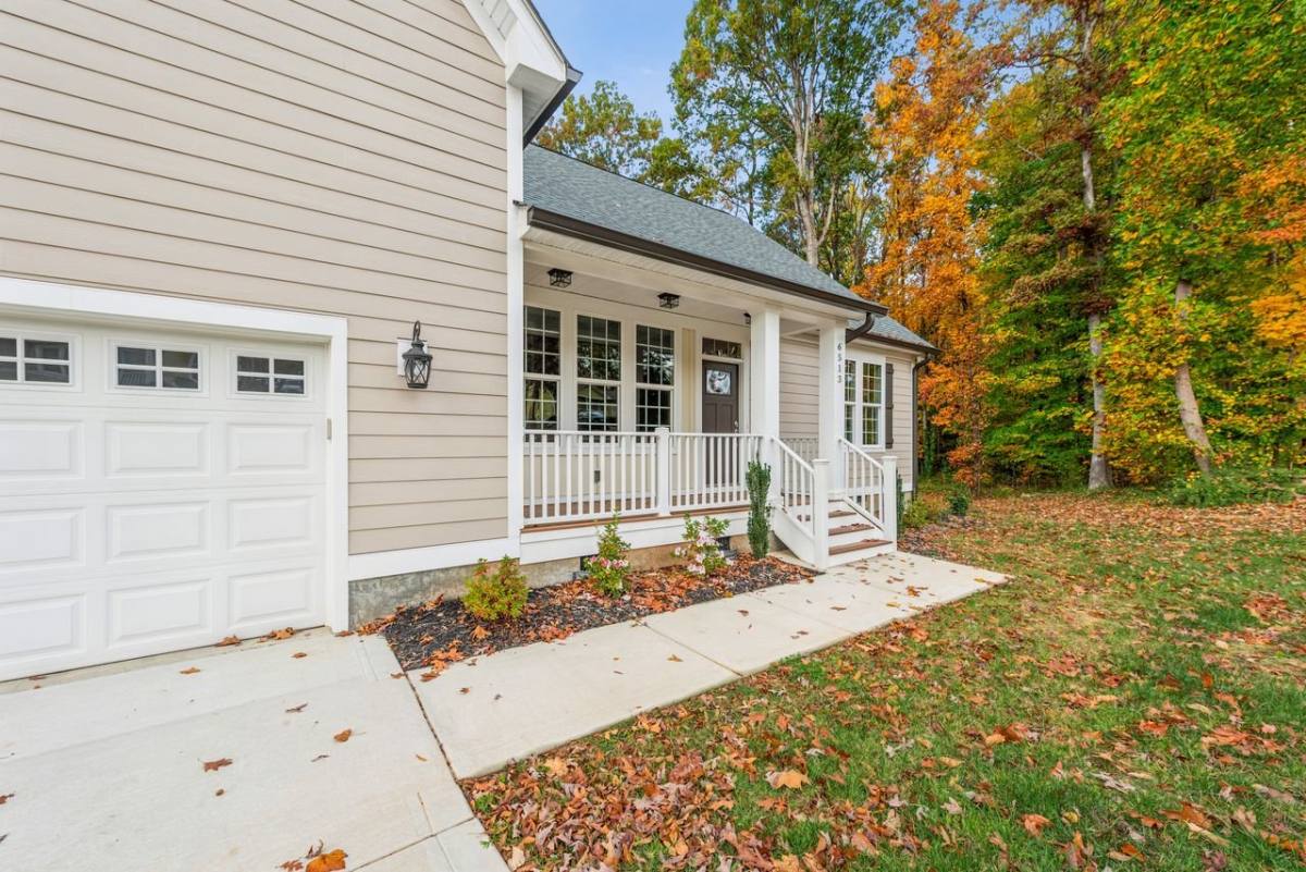 House for rent at 6513 Rockwell Blvd, Charlotte, NC 28269