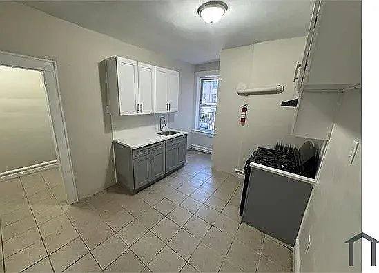 Apartment for rent at 333 Park Ave #33343, Newark, NJ 07107