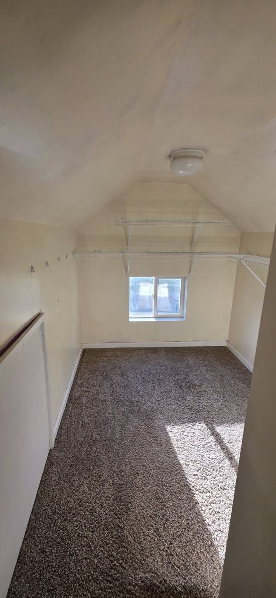 House for rent at 2545 Hillsdale Dr, Dayton, OH 45431