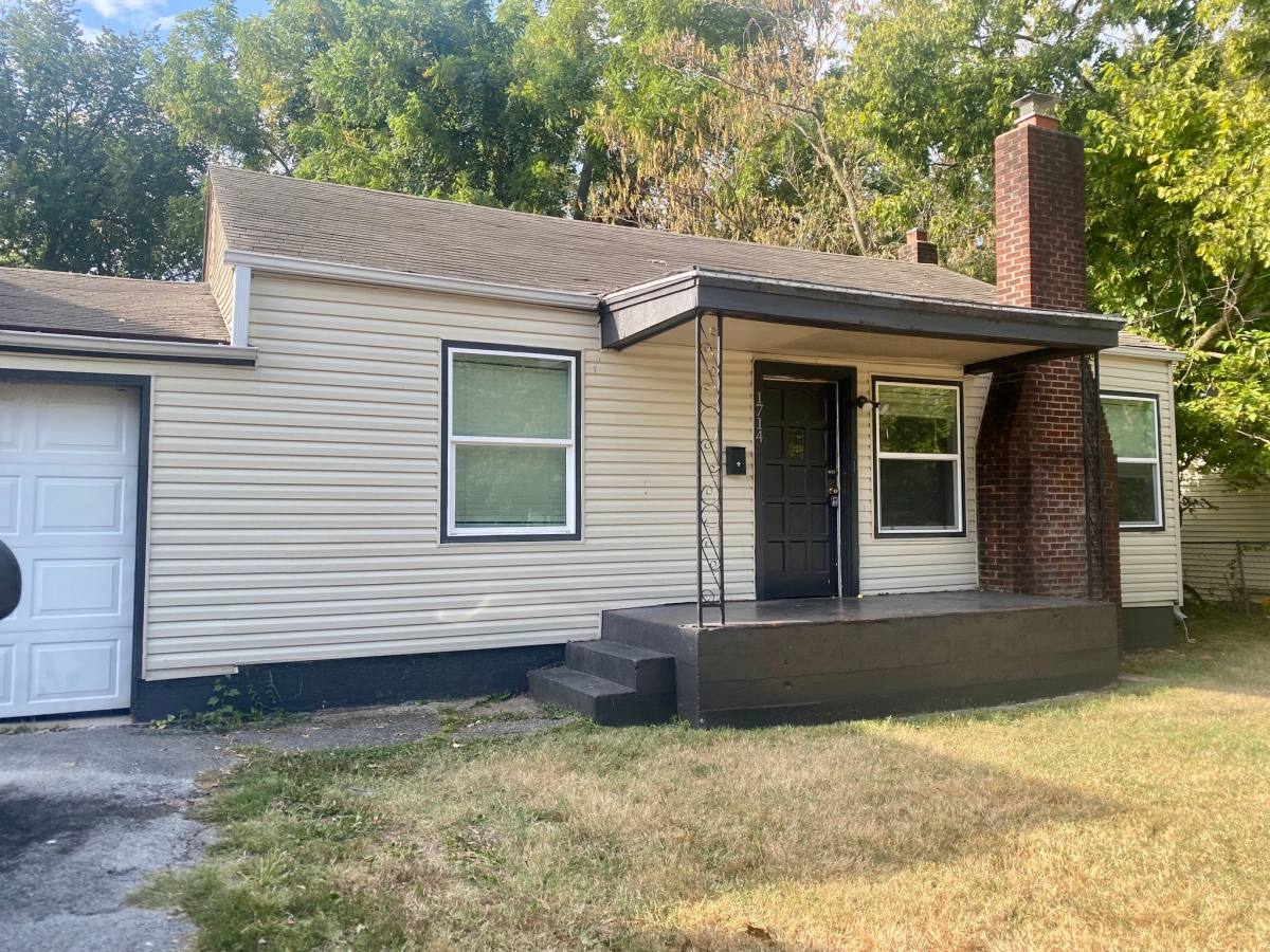 House for rent at 1714 E Cherry St, Springfield, MO 65802
