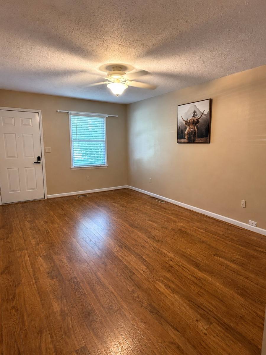 Apartment for rent at 111 Watzel Lane, Hendersonville, NC 28792