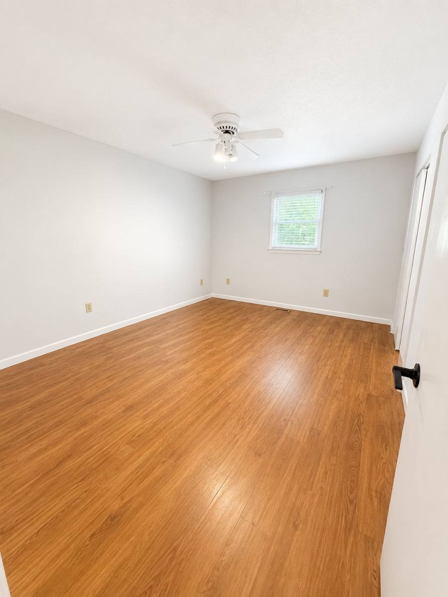 Apartment for rent at 111 Watzel Lane, Hendersonville, NC 28792