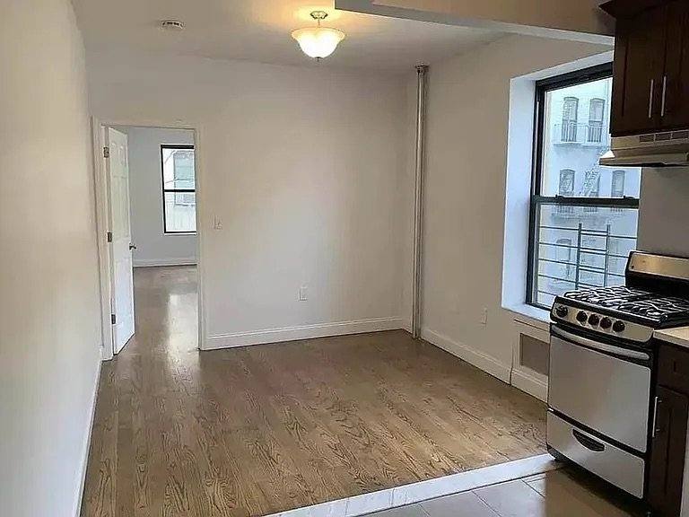 Apartment for rent at 424 E 116th St #19, New York, NY 10029