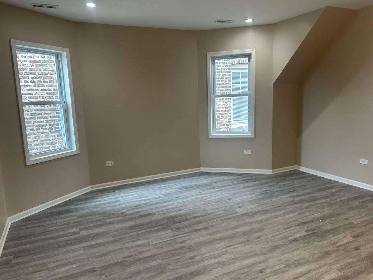 Apartment for rent at 2418 N Monticello Ave #2, Chicago, IL 60647