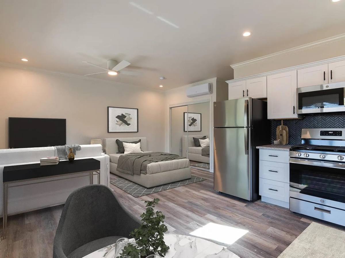 Apartment for rent at 7018 Lurline Ave, Winnetka, CA 91306