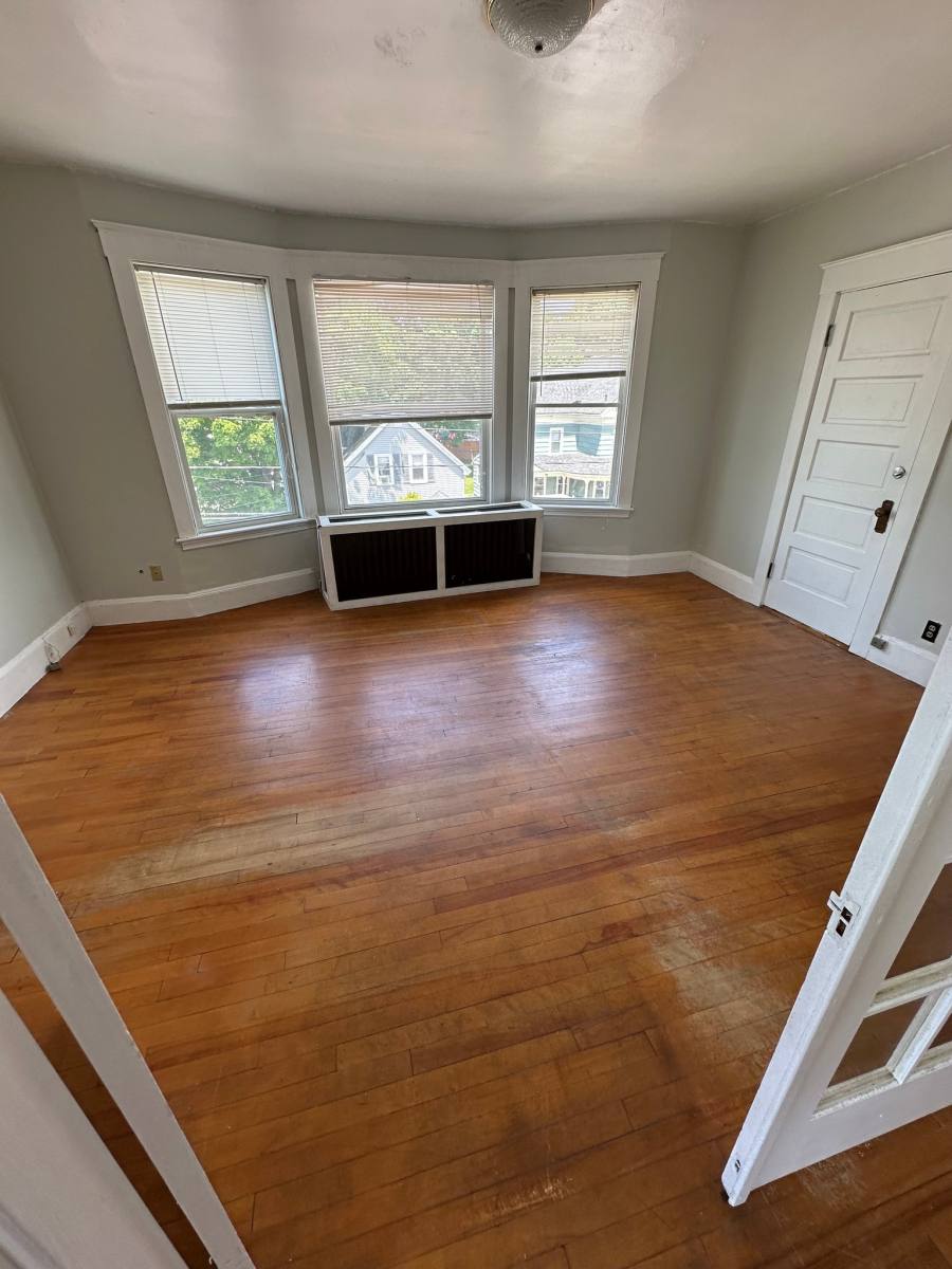 Apartment for rent at 213 Pine St #3, Lewiston, ME 04240