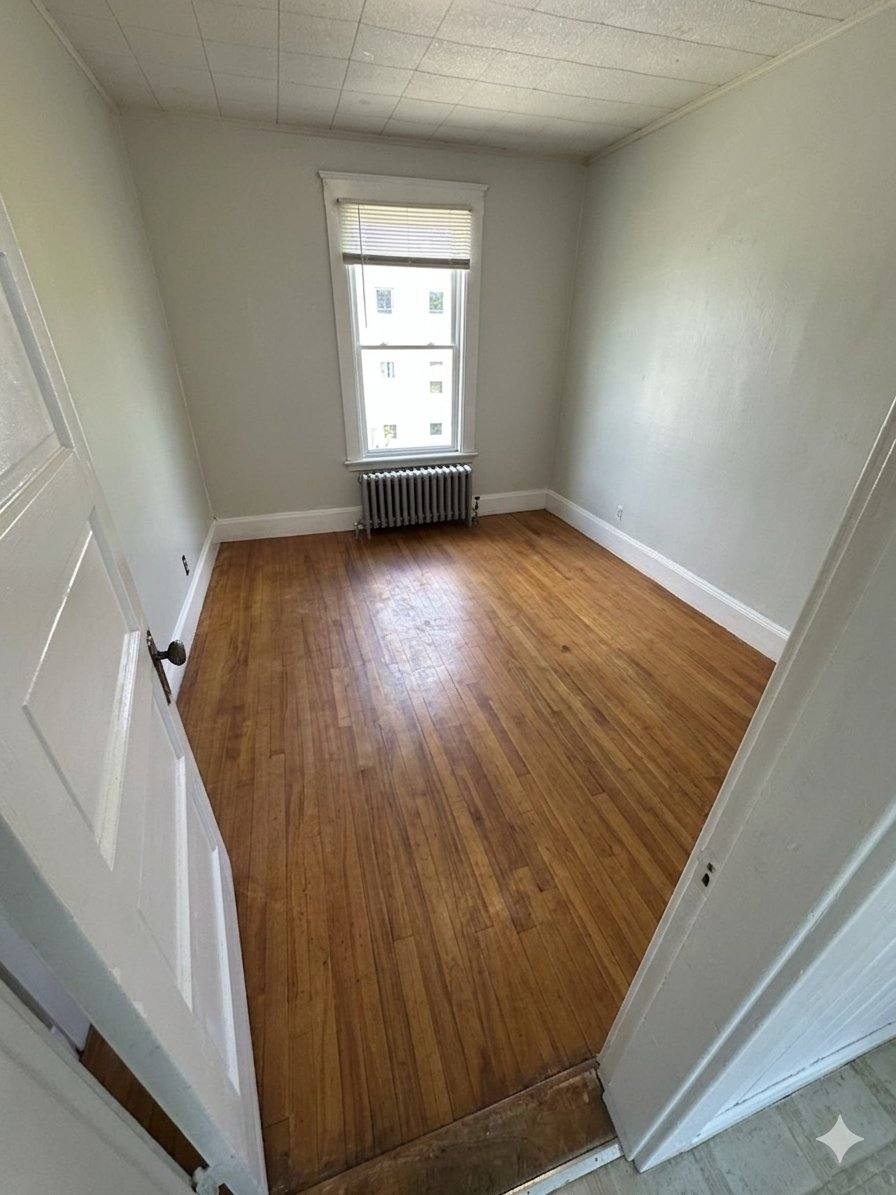 Apartment for rent at 213 Pine St #3, Lewiston, ME 04240