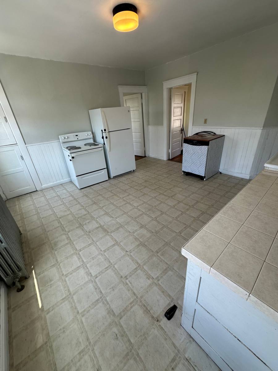Apartment for rent at 213 Pine St #3, Lewiston, ME 04240