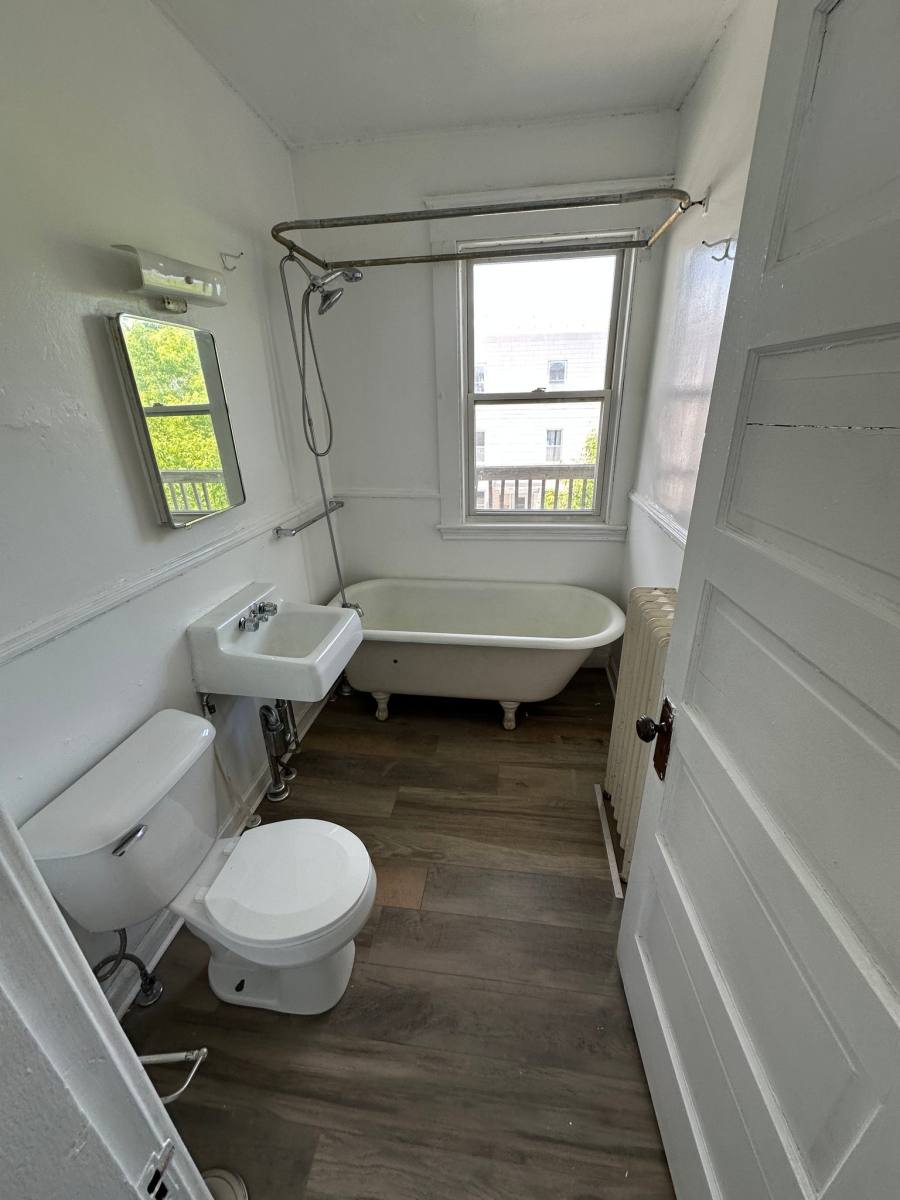 Apartment for rent at 213 Pine St #3, Lewiston, ME 04240
