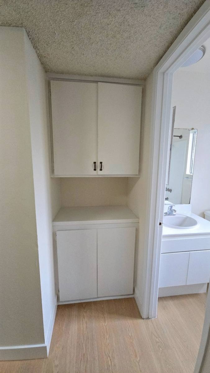 Apartment for rent at 531 S Shelton St E, Burbank, CA 91506