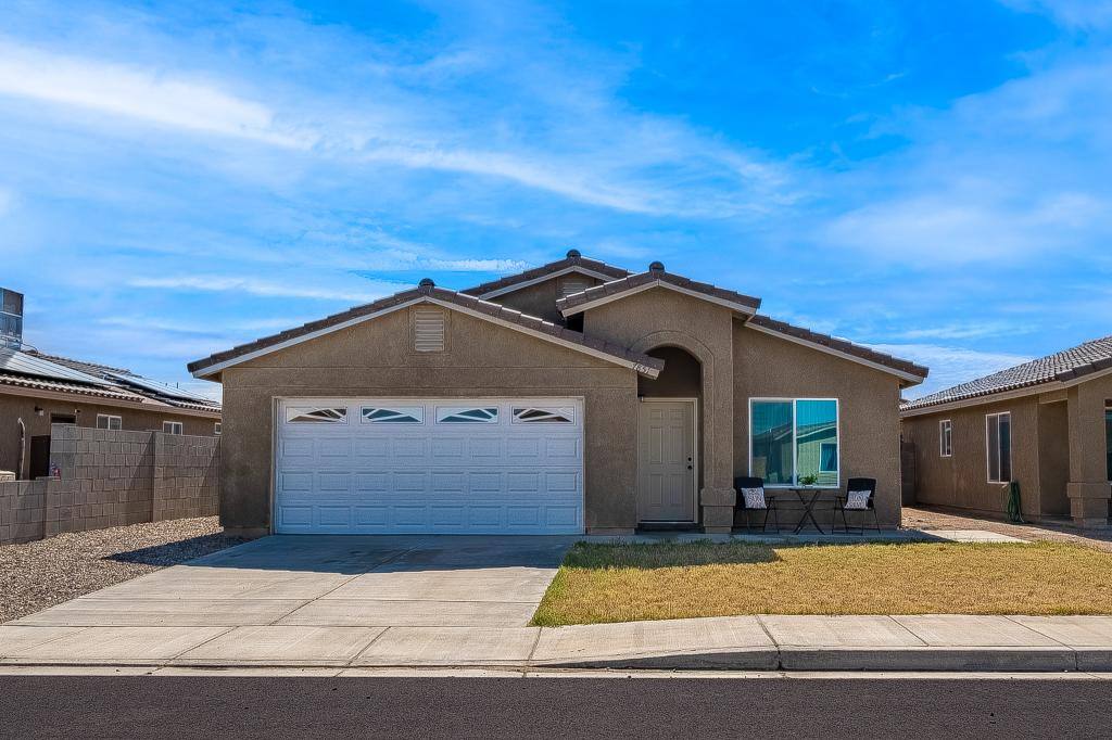House for rent at 7851 E 44th Place, Yuma, AZ 85365