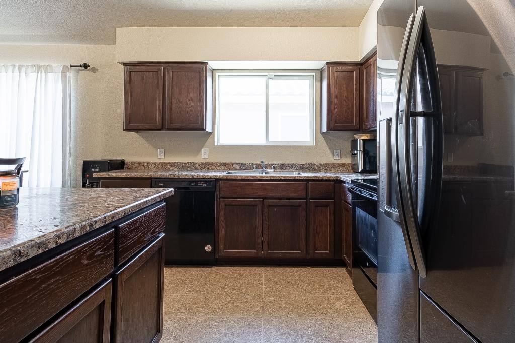 House for rent at 7851 E 44th Place, Yuma, AZ 85365