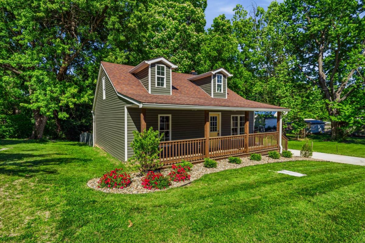 House for rent at 105 Brooks St, Elizabethtown, KY 42701