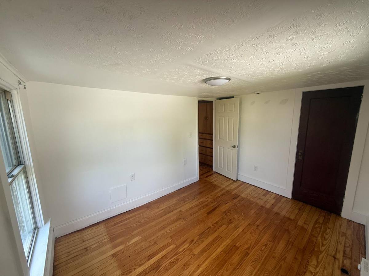 House for rent at 180 Panama St, Pittston, PA 18640