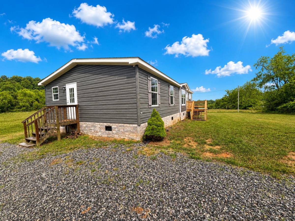 House for rent at 1800 Happy Valley Rd, Limestone, TN 37681