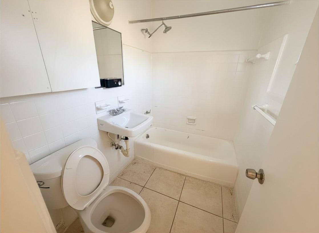 Apartment for rent at 3701 NW 24th Ave #7, Miami, FL 33142