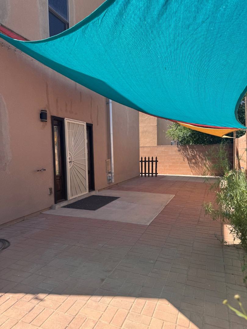 House for rent at 624 Torretta Dr SW, Albuquerque, NM 87121