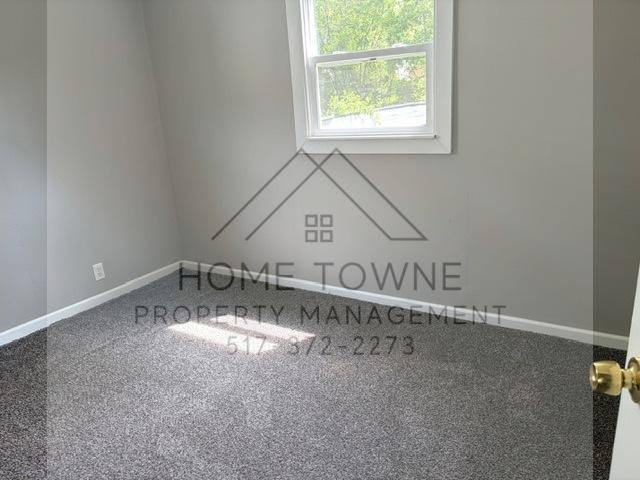 House for rent at 810 Comfort St #810, Lansing, MI 48915