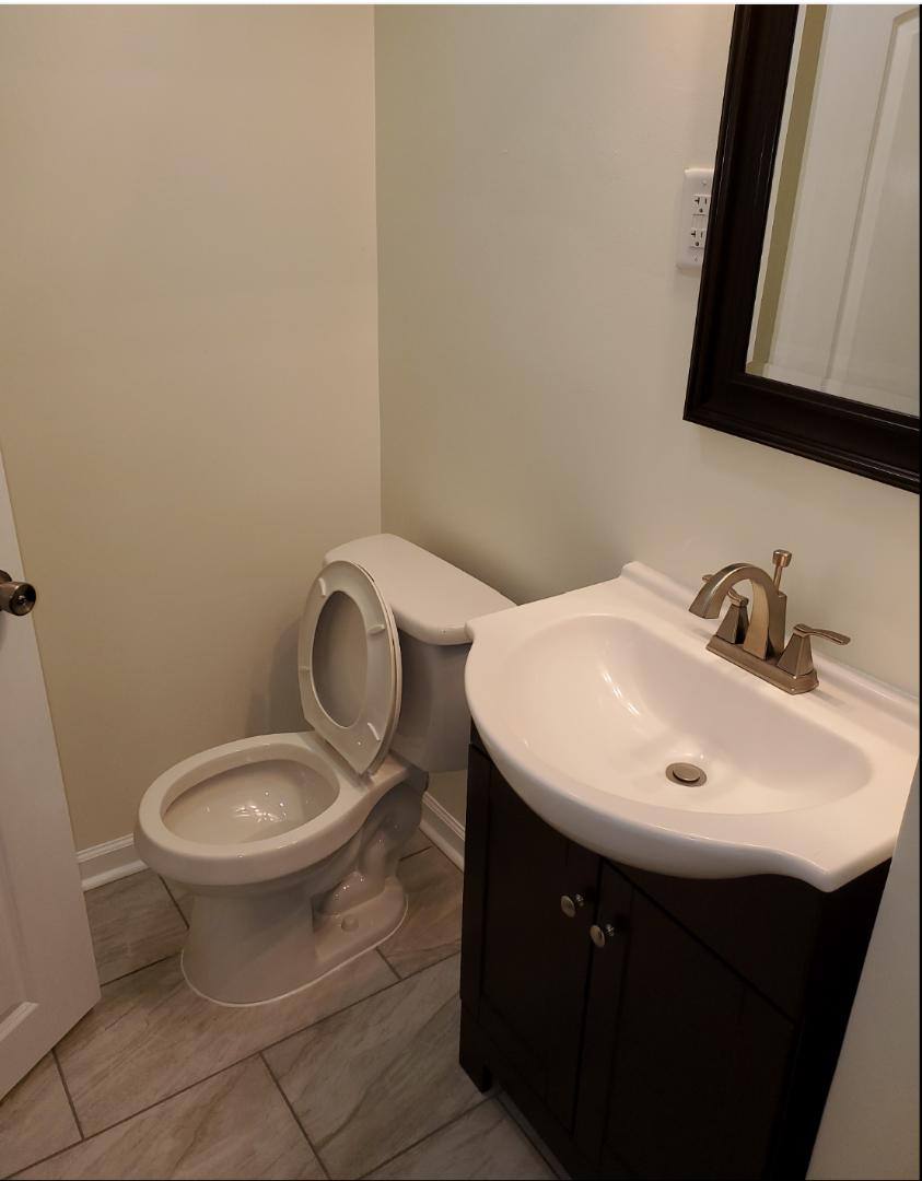 Apartment for rent at 6613 Lebanon Ave #2A, Philadelphia, PA 19151