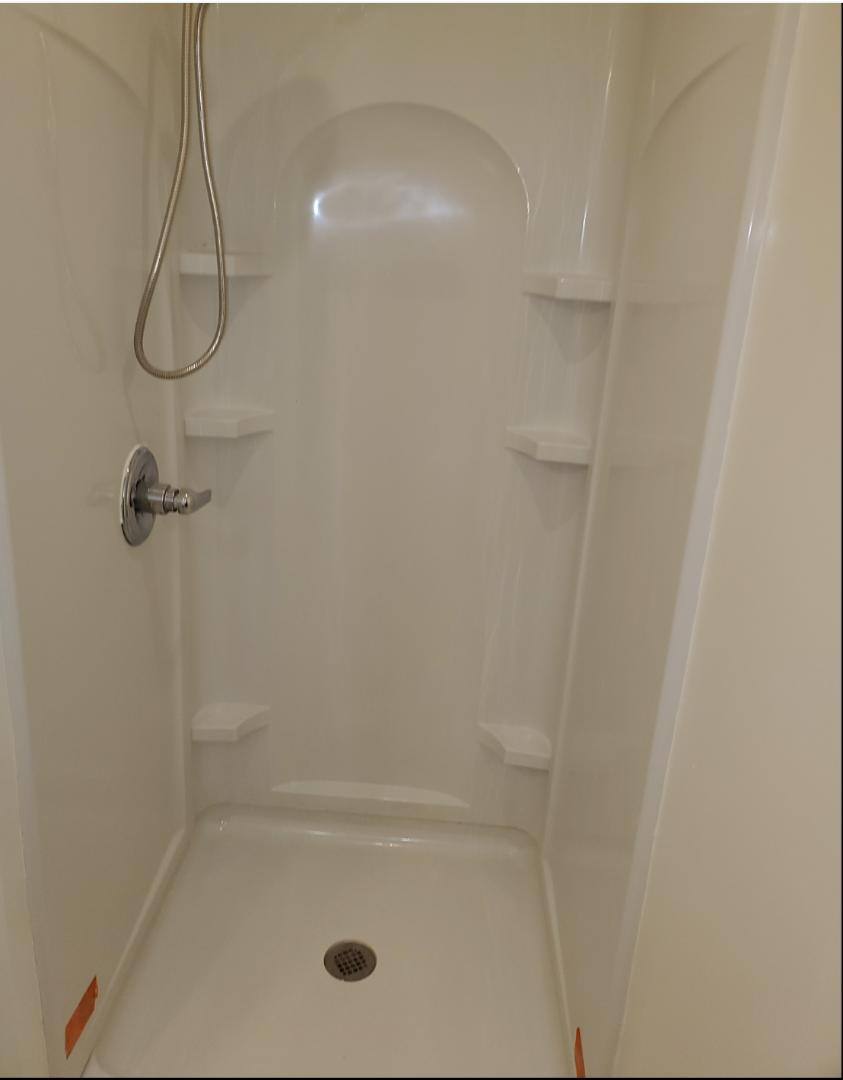 Apartment for rent at 6613 Lebanon Ave #2A, Philadelphia, PA 19151