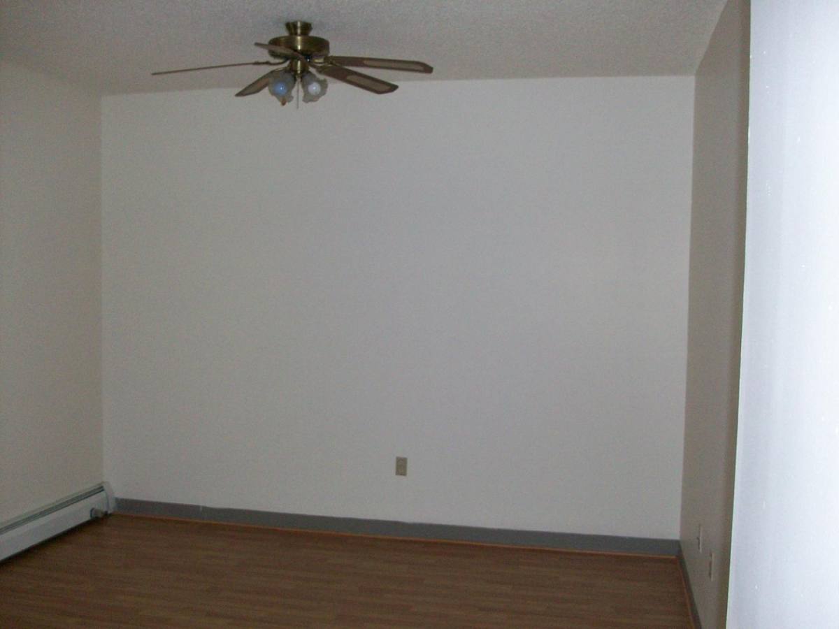 Apartment for rent at 543 Lincoln St #16, Manchester, NH 03104