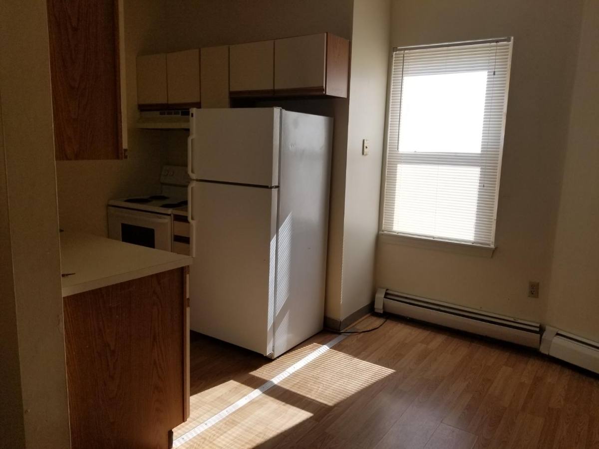 Apartment for rent at 543 Lincoln St #16, Manchester, NH 03104