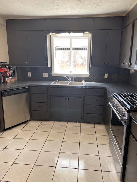 House for rent at 1663 Hillcrest Dr, Woodward, OK 73801