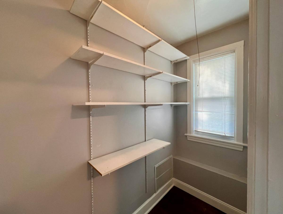 Apartment for rent at 3415 W Lyndale St #2, Chicago, IL 60647