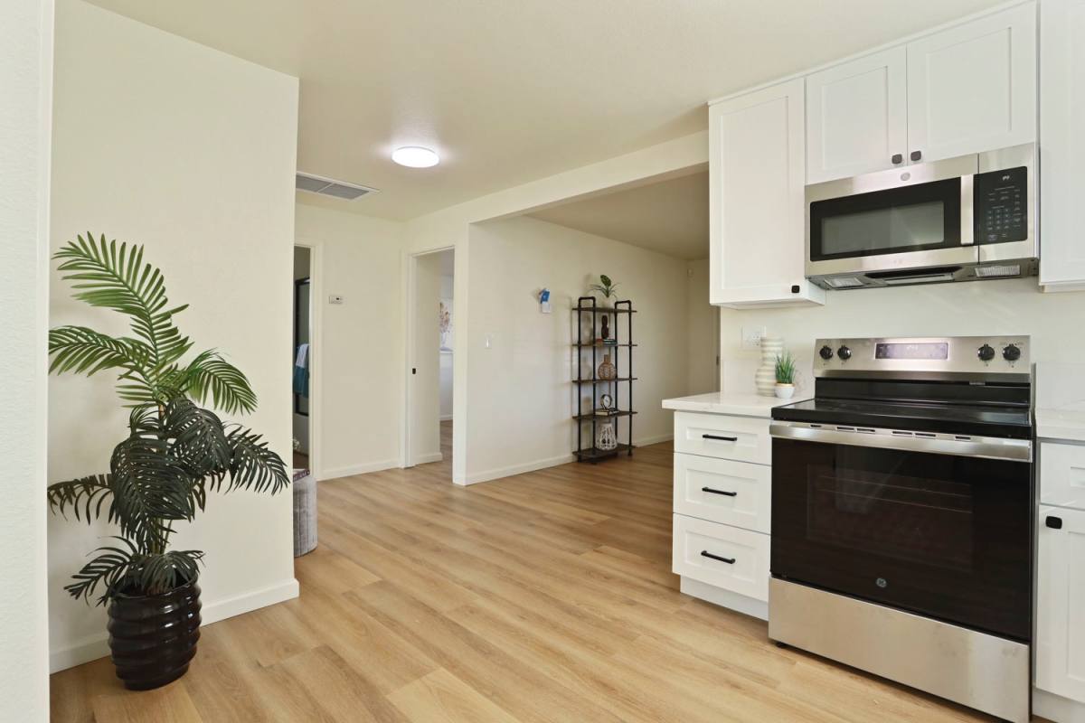 House for rent at 107 S Walnut Ave #111, Manteca, CA 95337