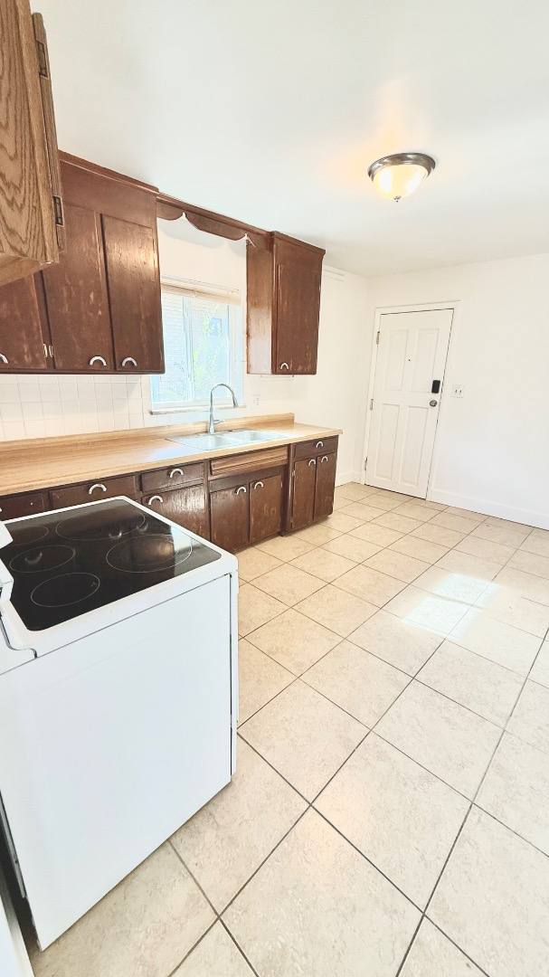 Apartment for rent at 3631-3637 S Sherman St, Englewood, CO 80113