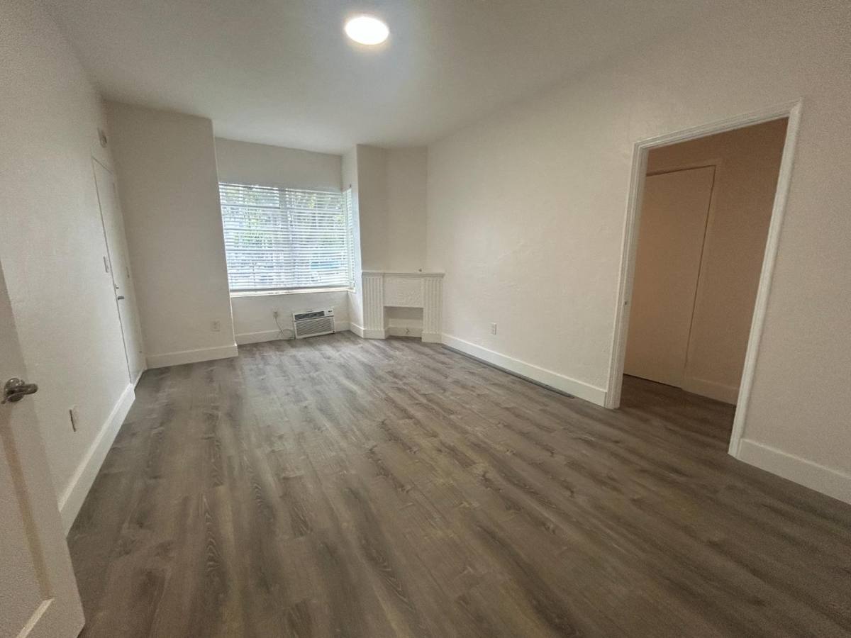 Apartment for rent at 1254 Pennsylvania Ave #5, Miami Beach, FL 33139