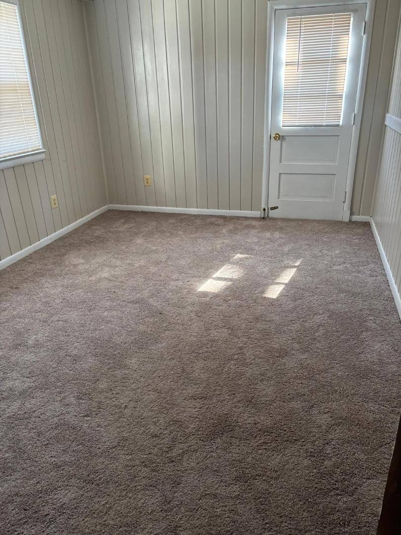 House for rent at 5920 Autumn Dr, McLean, VA 22101