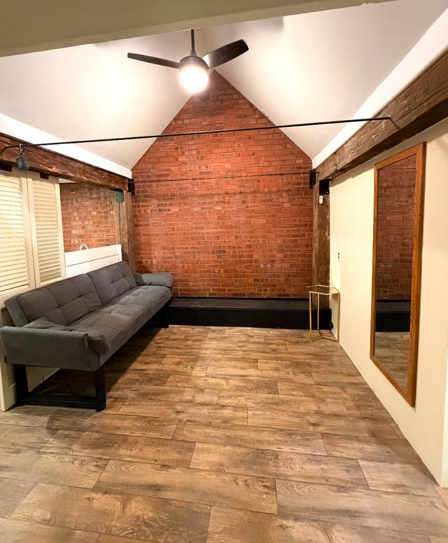 Apartment for rent at 1022 Lexington Ave #4, Altoona, PA 16601