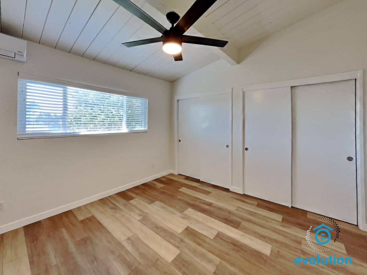 Apartment for rent at 4835 Saratoga Ave 6 Ap, San Diego, CA 92107