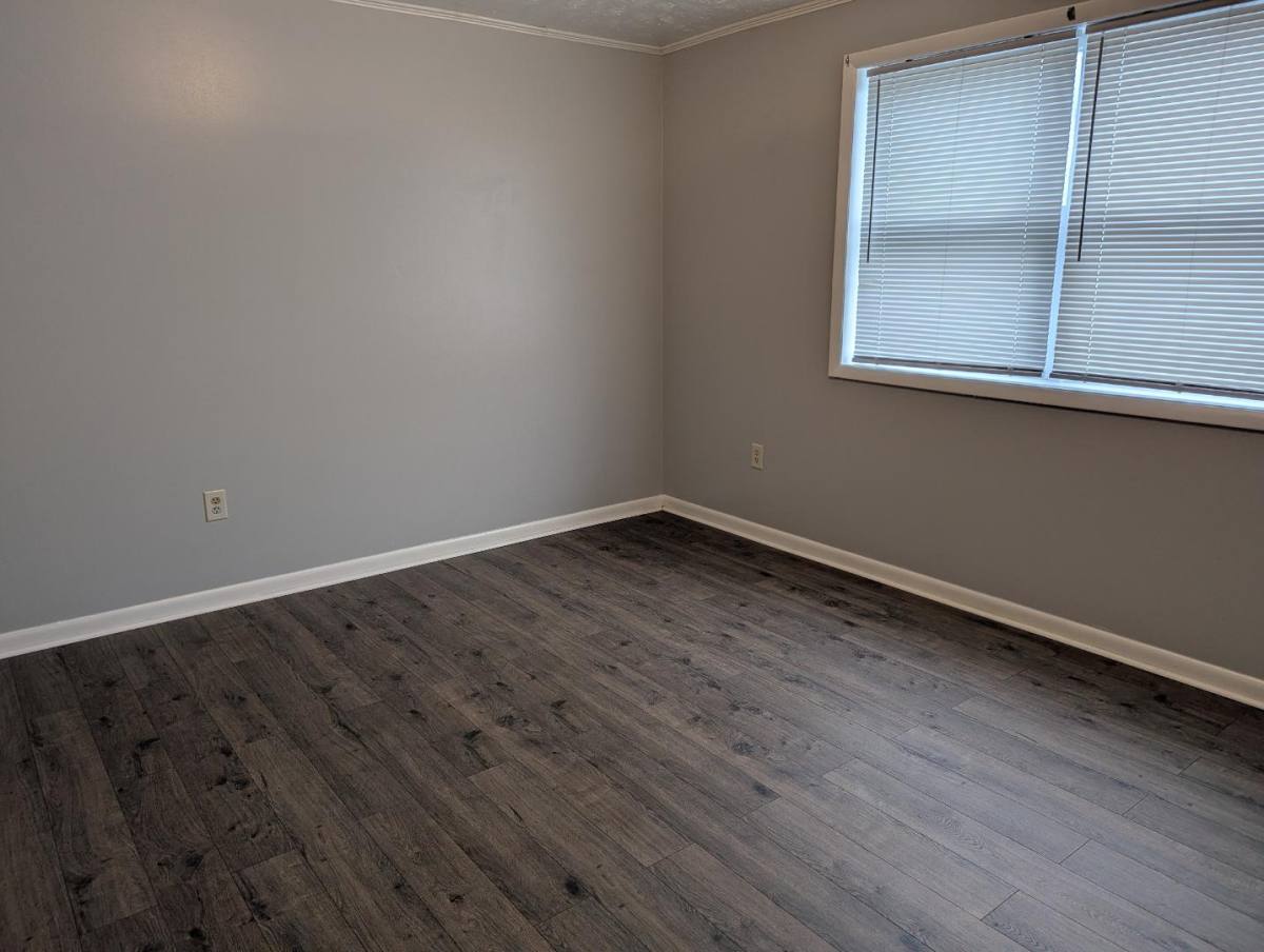 Apartment for rent at 21 W 6th St #A, Front Royal, VA 22630