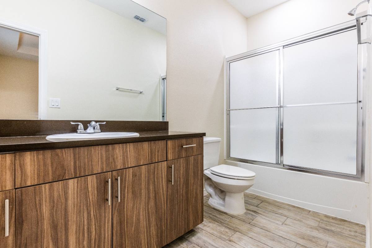 Apartment for rent at 1601 W Greenwich St #1, Edinburg, TX 78541