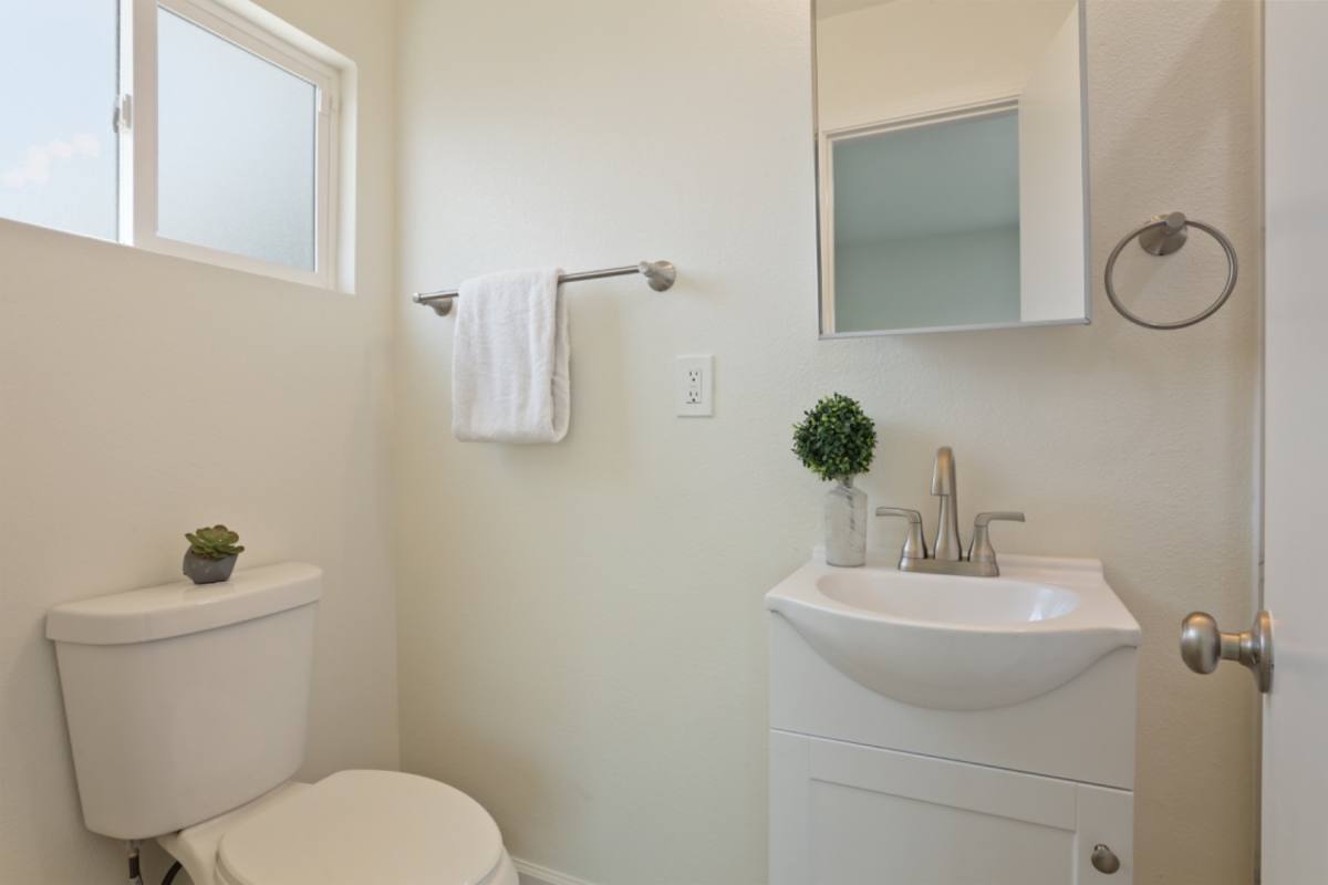 House for rent at 107 Williford Lane #123, Manteca, CA 95337