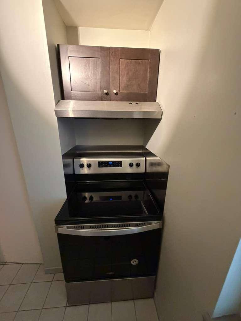 Apartment for rent at 511 Cathedral St #1B, Baltimore, MD 21201