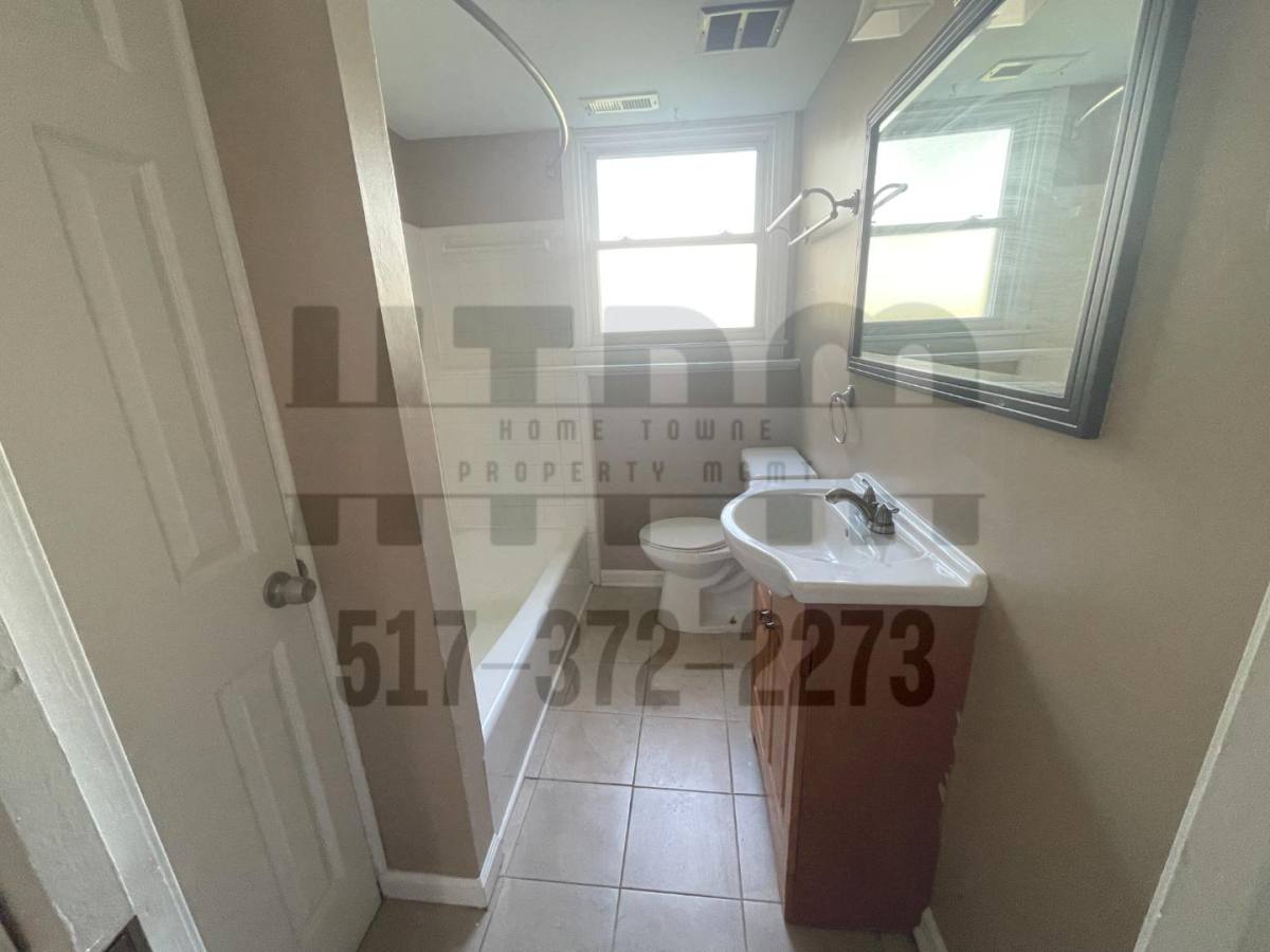 Apartment for rent at 1656 Greencrest Ave #1658, East Lansing, MI 48823