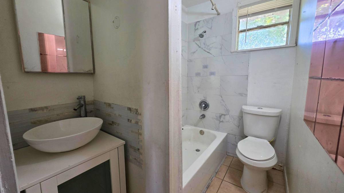 Apartment for rent at 13501 Topeka St #B, Houston, TX 77015