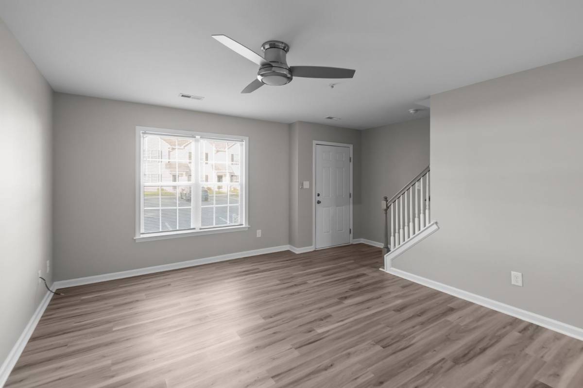 Apartment for rent at 1237 Cross Creek Circle #1, Greenville, NC 27834
